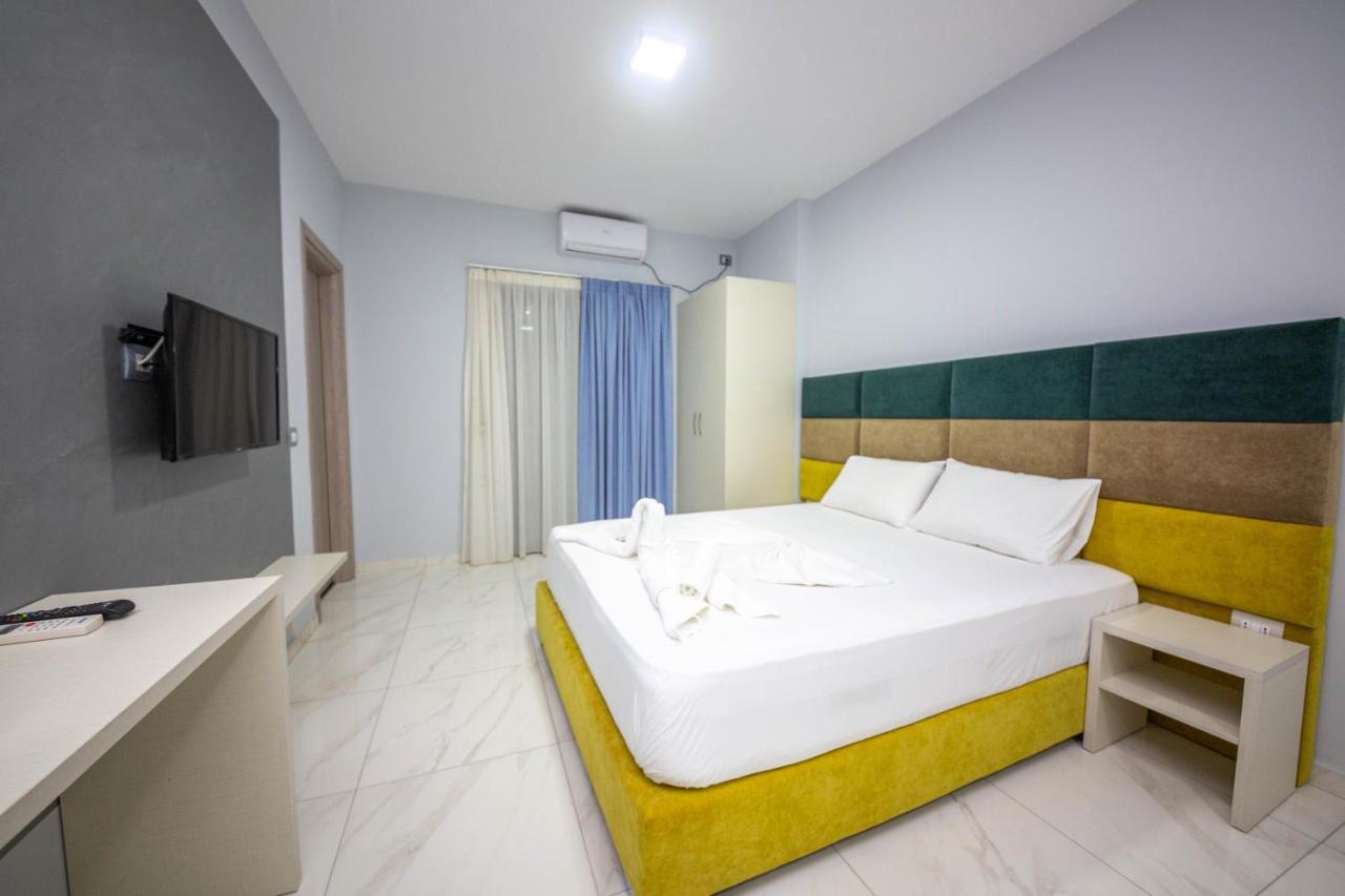 Mamma'S Apartments Sarande Exterior photo
