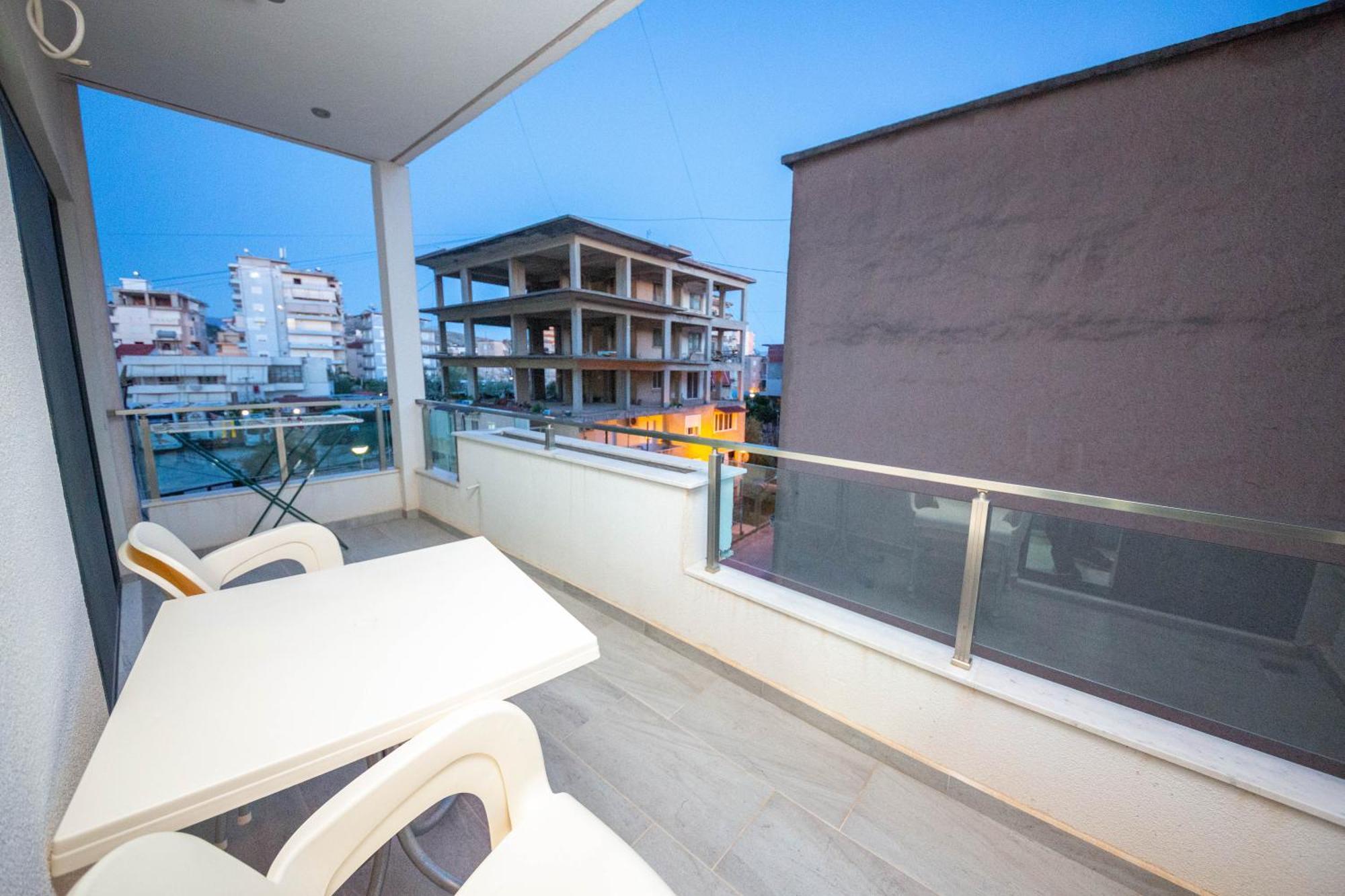 Mamma'S Apartments Sarande Exterior photo